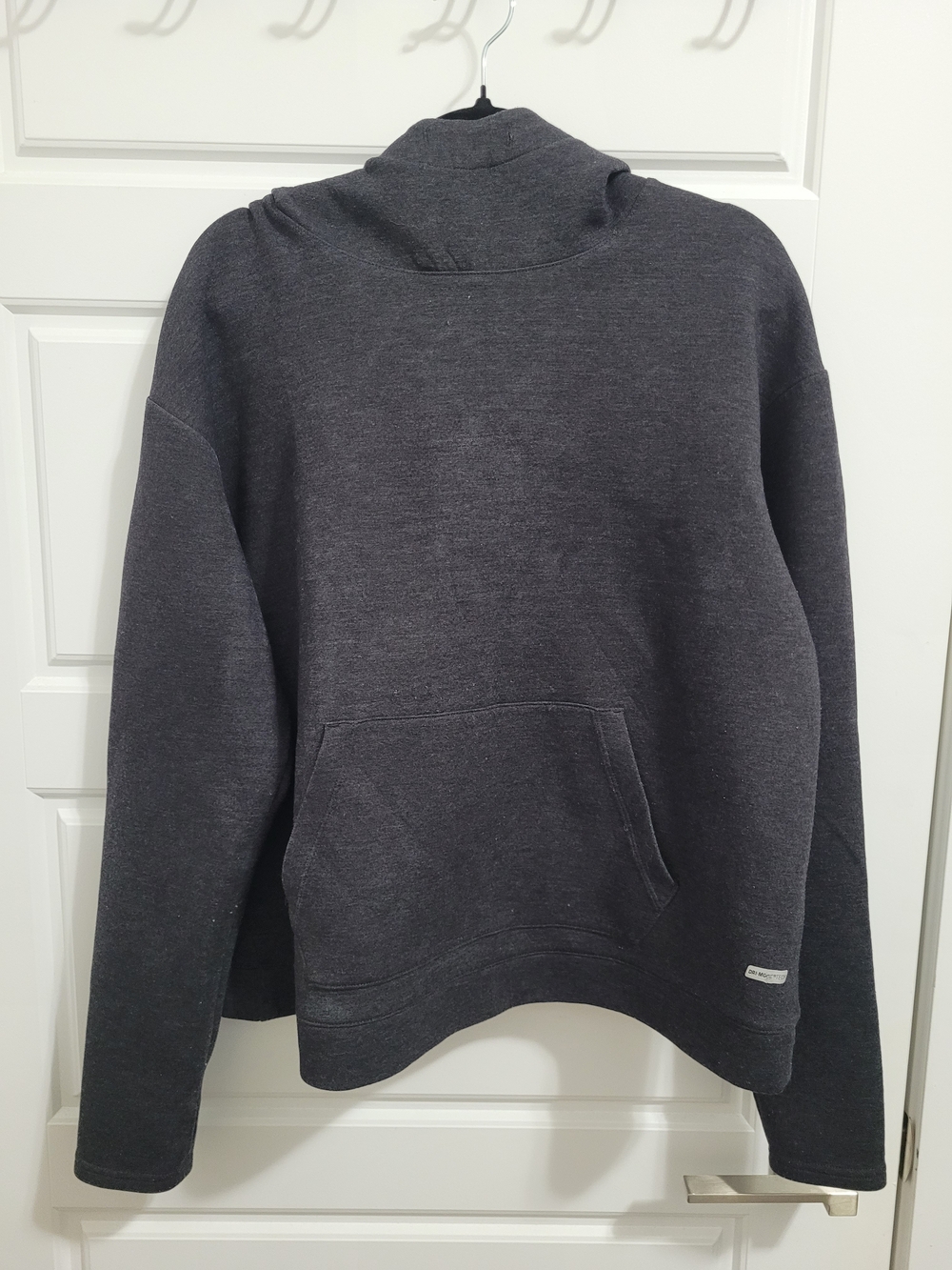 Athletic Works Dark Gray Women's Crewneck Sweater
